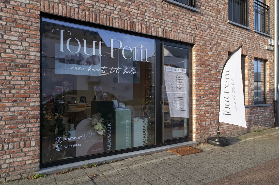 winkel Tout-petit buitenkant